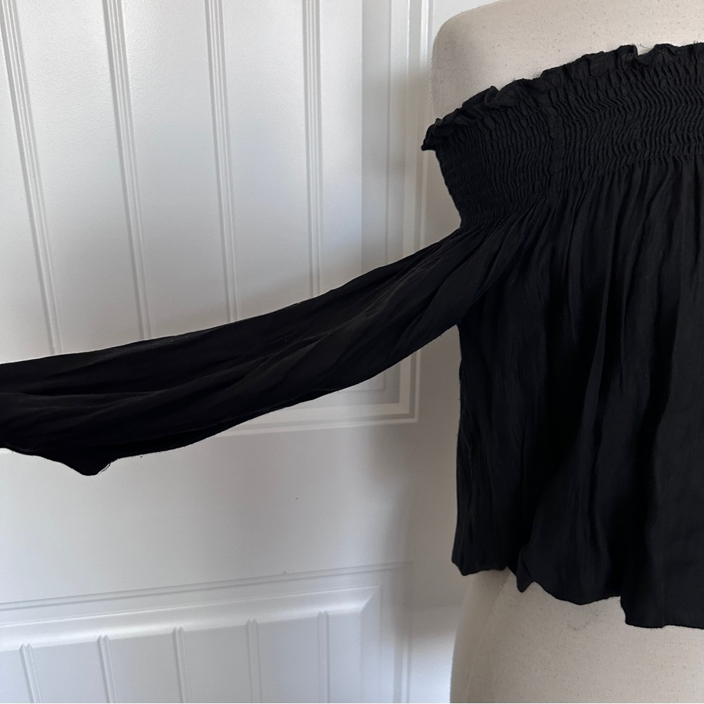 Zara Black Off the Shoulder Top - Picture 4 of 7
